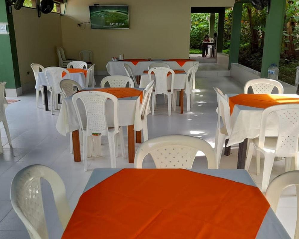 Wikungo Hotel Puerto Nariño Exteriör bild