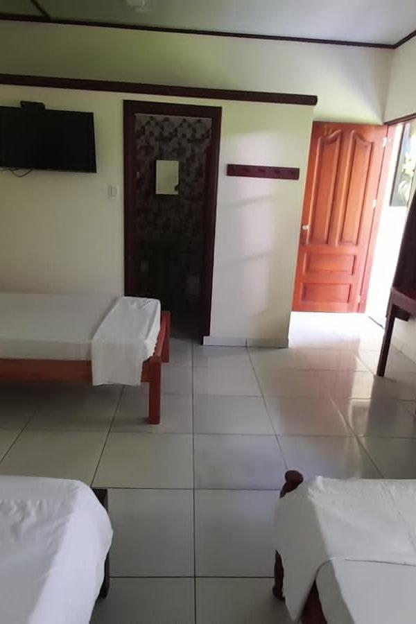 Wikungo Hotel Puerto Nariño Exteriör bild