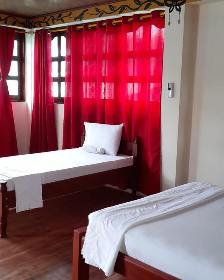 Wikungo Hotel Puerto Nariño Exteriör bild